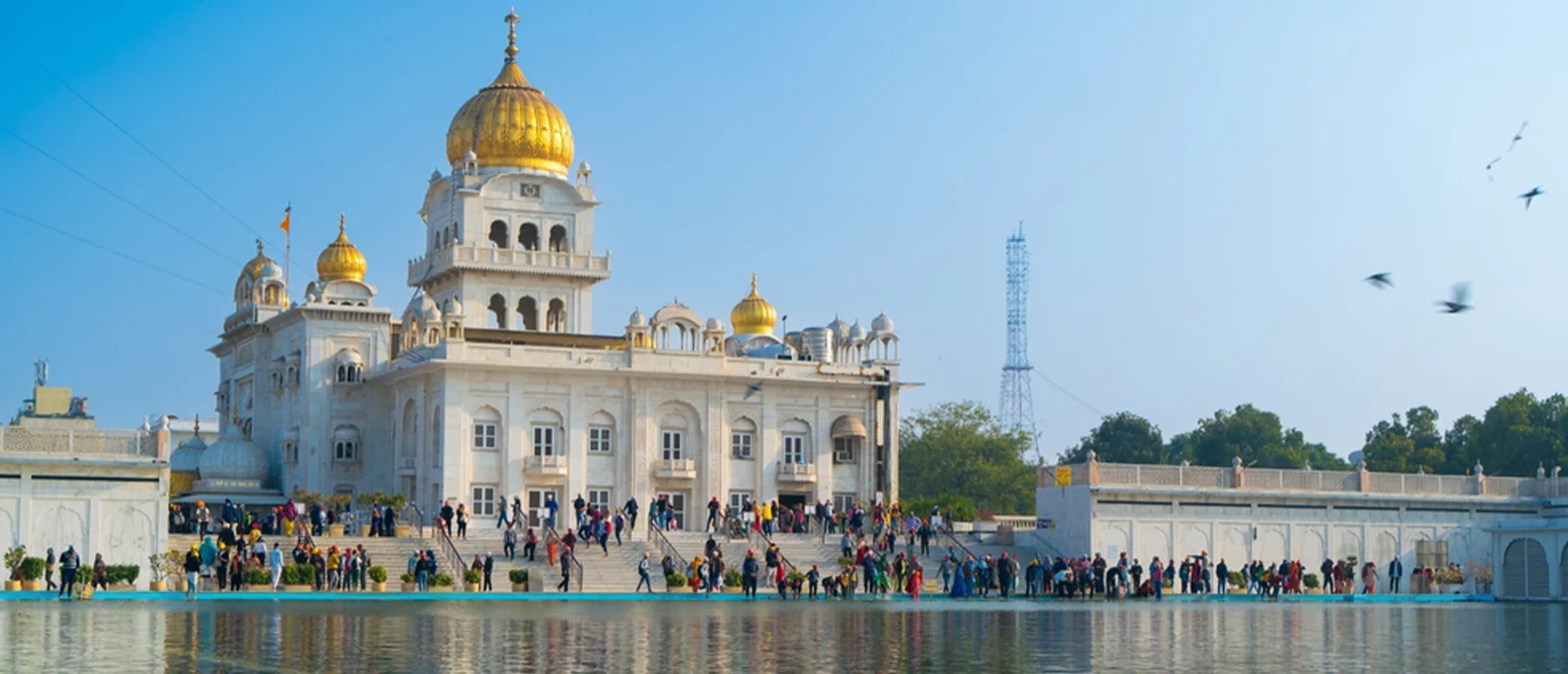 Top 10 Tourist Places to Visit Near Connaught Place, Delhi – With a Stay at The LaLiT